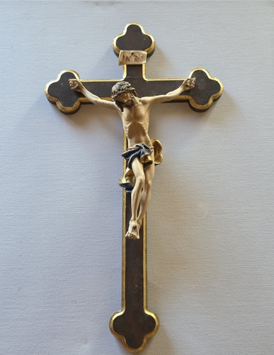 Holzkruzifix mit jesus - jesus,