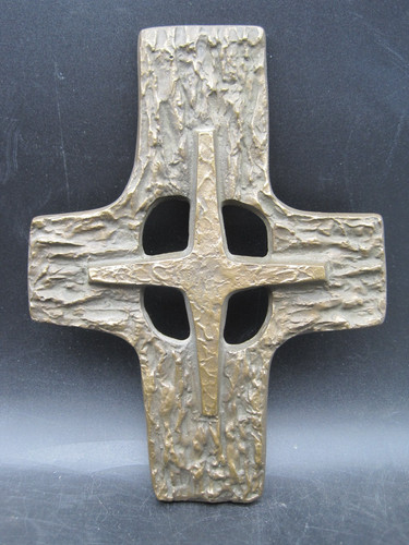 Brutalist bronze kreuz - brutalist,
