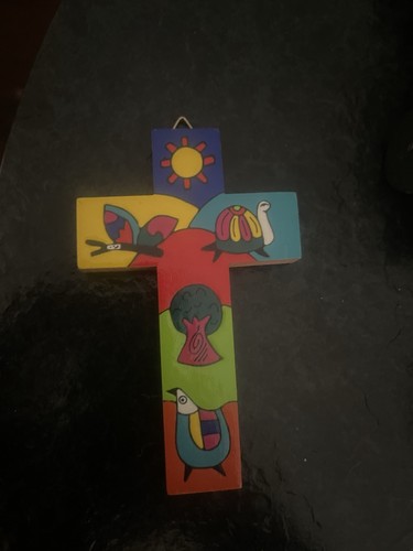Holzkreuz bunt bemalt zum