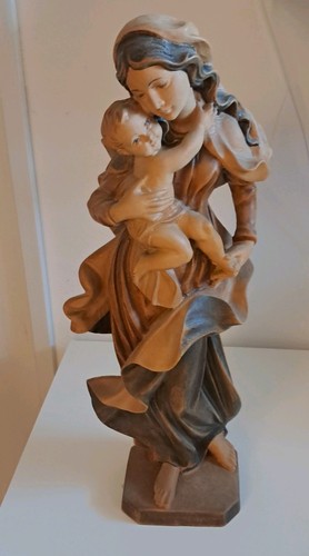 Schöne holzfigur madonna - holzfigur,